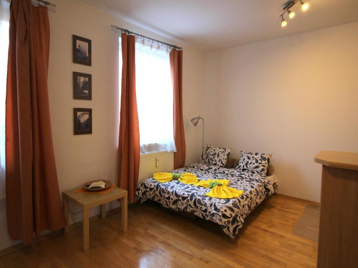Happy - Economy Apartment